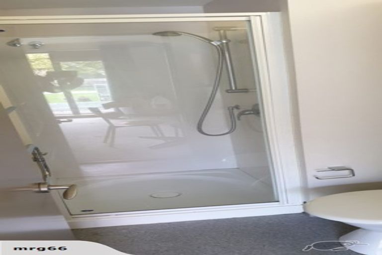 Photo of property in Dual Apartments, 108/142 Vivian Street, Te Aro, Wellington, 6011