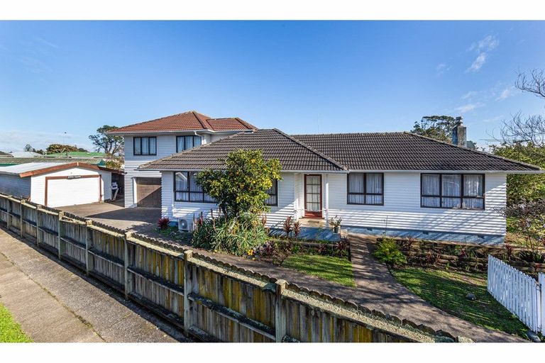 Photo of property in 3 Mclean Avenue, Papatoetoe, Auckland, 2025