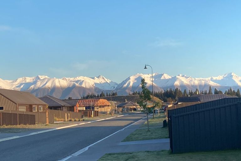 Photo of property in 41 Lakeland Avenue, Twizel, 7901