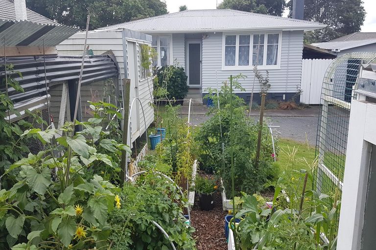 Photo of property in 1/85 Jellicoe Road, Manurewa, Auckland, 2102