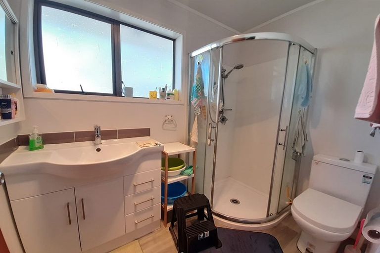 Photo of property in 7a Alaunia Place, Lynfield, Auckland, 1042