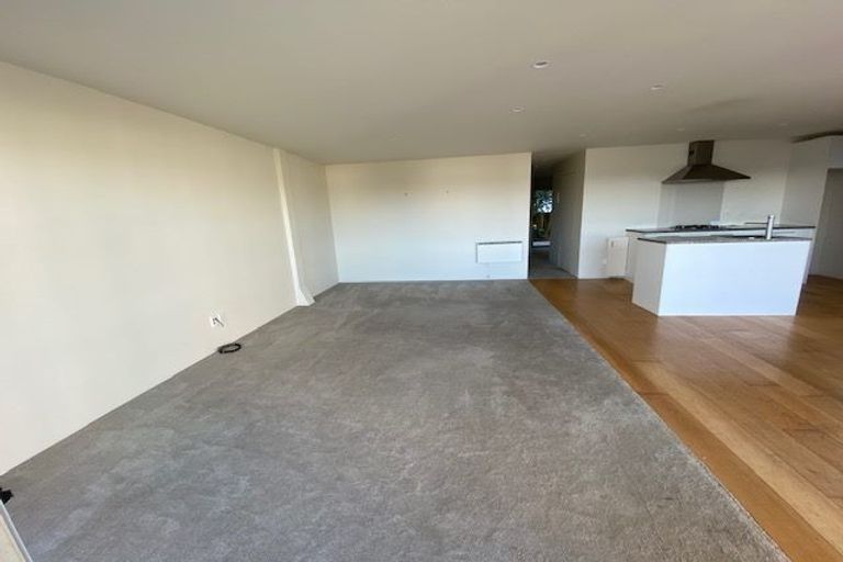 Photo of property in 5/66 Victoria Road, Devonport, Auckland, 0624