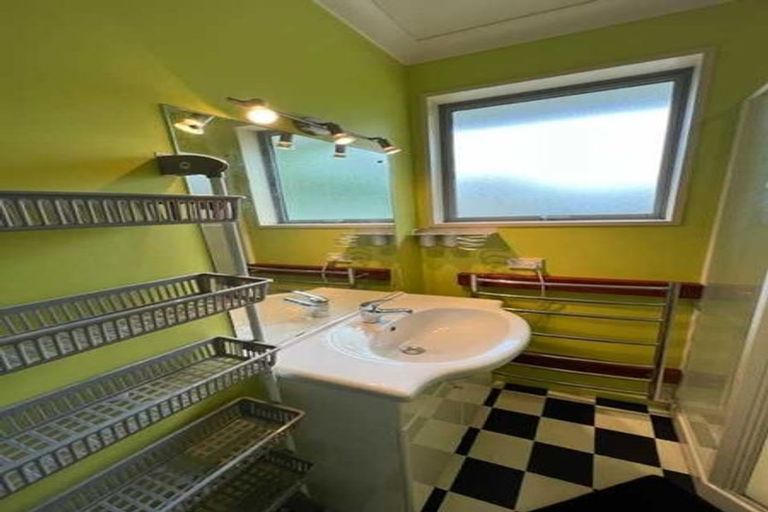 Photo of property in 18a Kirkbride Street, Wallacetown, 9816