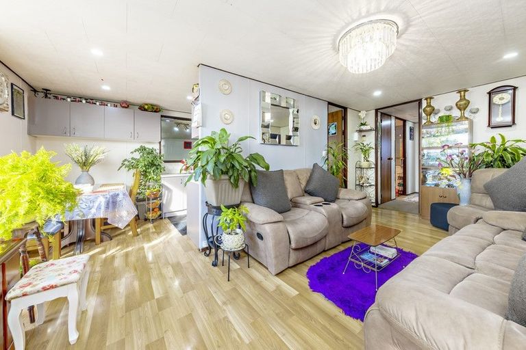 Photo of property in 8/30 Gifford Road, Papatoetoe, Auckland, 2025