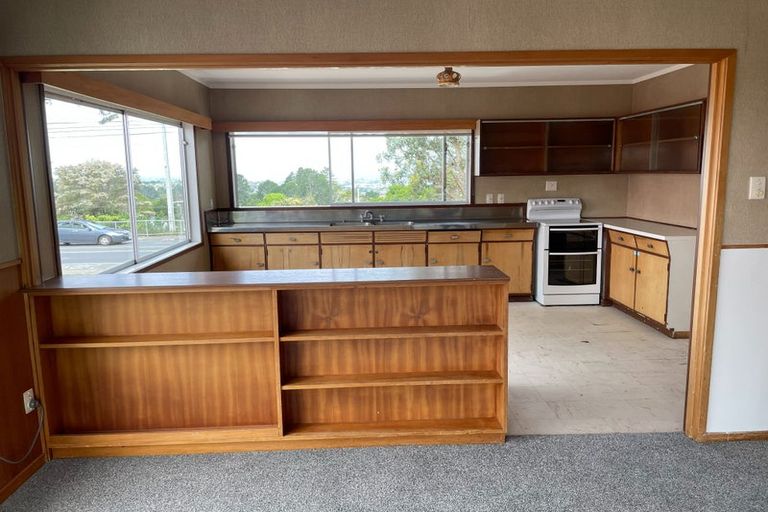 Photo of property in 432 Don Buck Road, Massey, Auckland, 0614