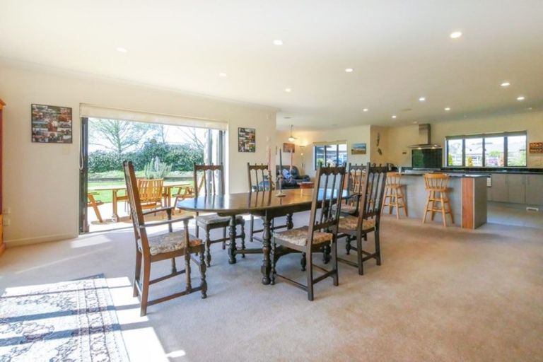 Photo of property in 38 Whiteways Drive, Dairy Flat, Albany, 0792