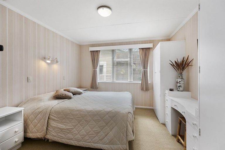 Photo of property in 9 Braithwaite Street, Karori, Wellington, 6012