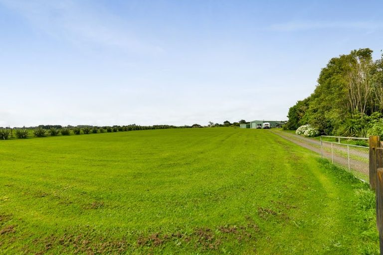Photo of property in 219 Brown Road, Brixton, Waitara, 4382