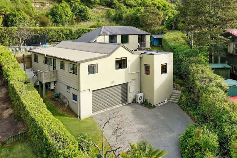 Photo of property in 14 Heathvale Place, Heathcote Valley, Christchurch, 8022