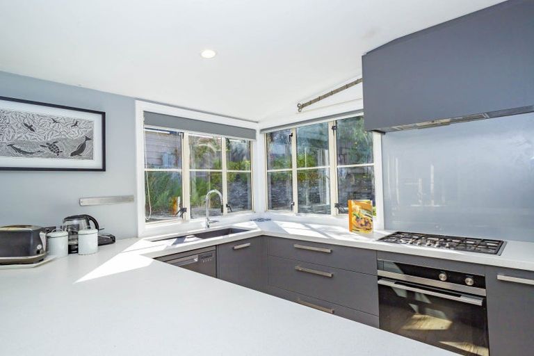 Photo of property in 9 Mcdonnell Road, Arrowtown, 9302