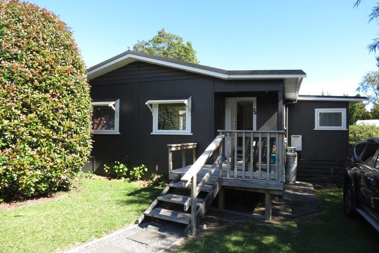 Photo of property in 5 Whakaipo Avenue, Taupo, 3330