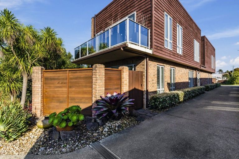 Photo of property in 5b Puka Street, Onehunga, Auckland, 1061
