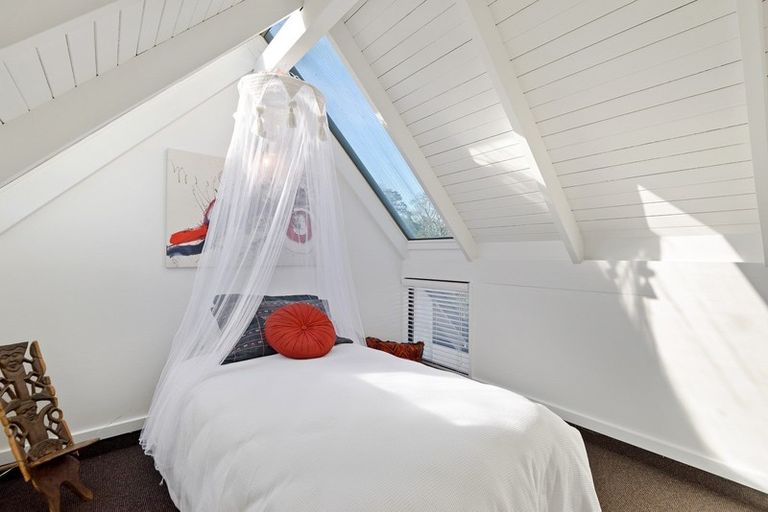 Photo of property in 24 Bannister Place, Ilam, Christchurch, 8053