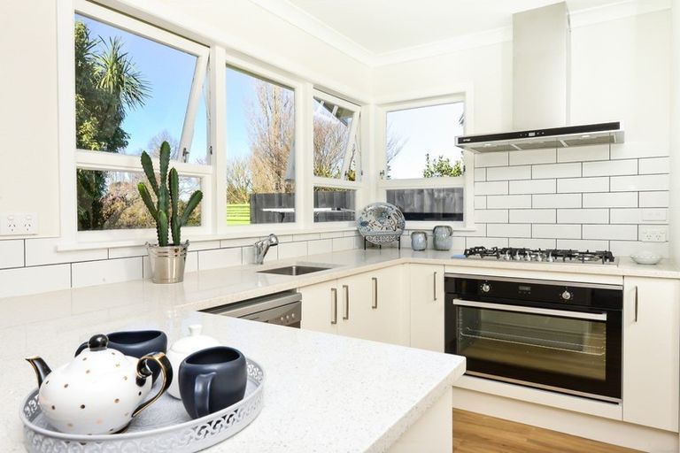 Photo of property in 34 Tudor Crescent, Chedworth, Hamilton, 3210