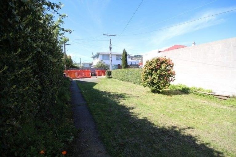 Photo of property in 9 Carlyle Street, North East Valley, Dunedin, 9010