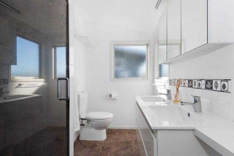 Photo of property in 6b Longwood Lane, Otumoetai, Tauranga, 3110