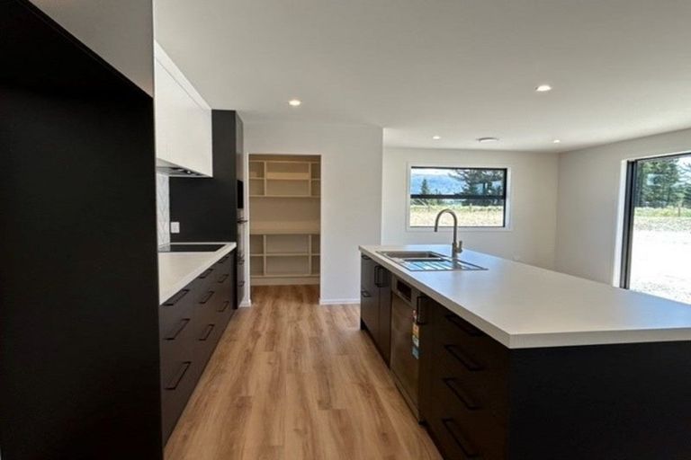 Photo of property in 4 Sequoia Close, Alexandra, 9320