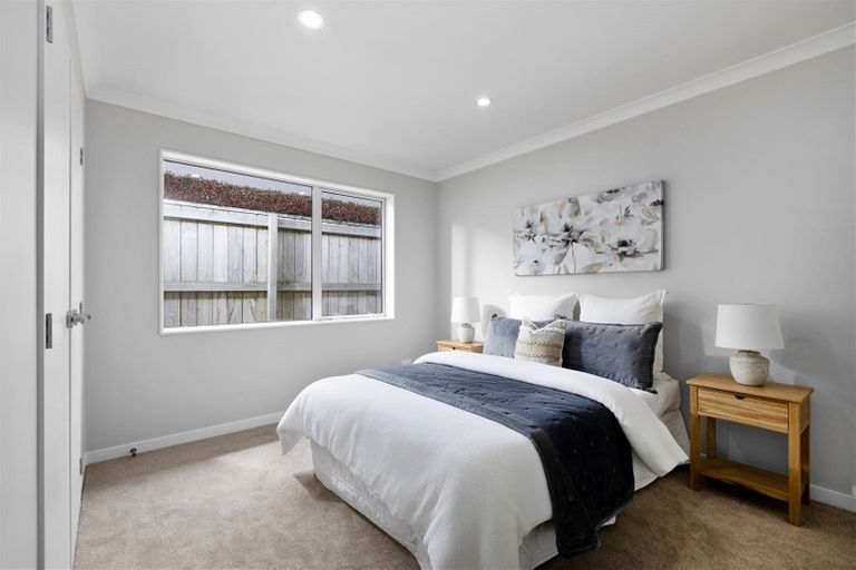 Photo of property in 6 Coote Way, Kumeu, 0810