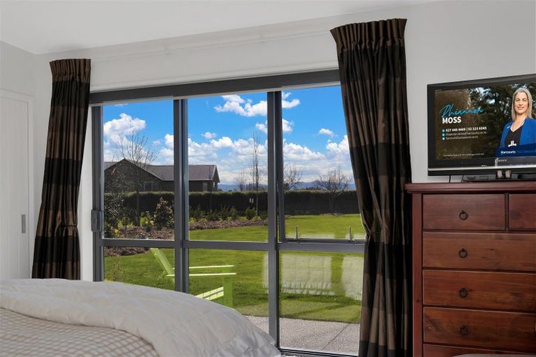 Photo of property in 6 Hallfield Drive, Ohoka, Kaiapoi, 7692