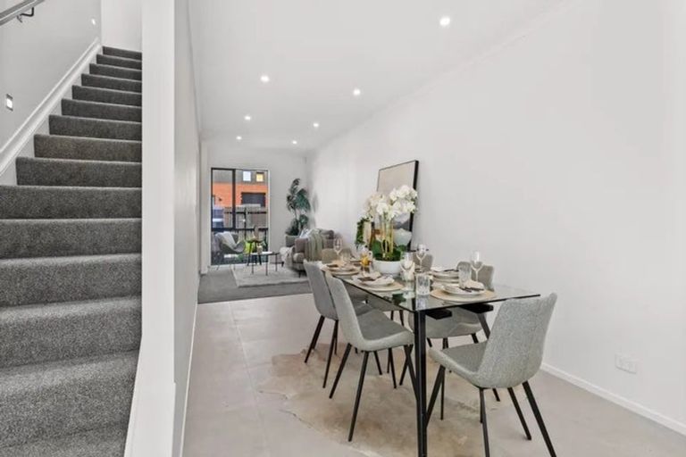 Photo of property in 16 Hema Road, Hobsonville, Auckland, 0616