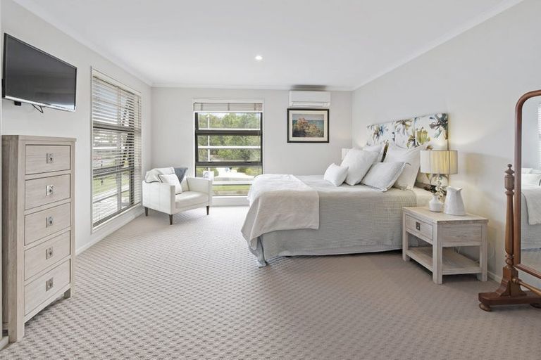 Photo of property in 93 Buckley Avenue, Hobsonville, Auckland, 0616