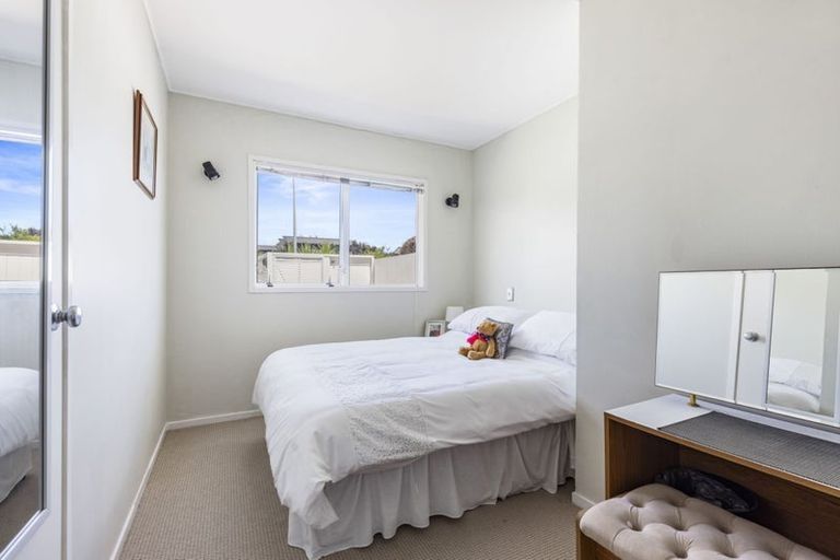 Photo of property in 100 Bramley Drive, Farm Cove, Auckland, 2012