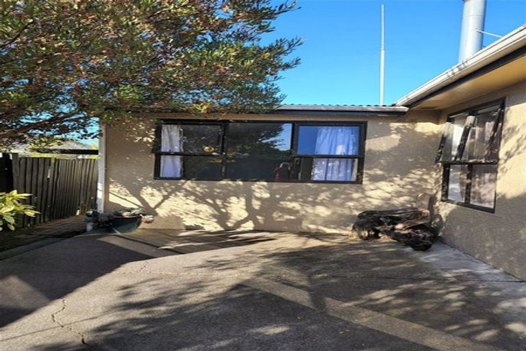 Photo of property in 179 Palmers Road, New Brighton, Christchurch, 8083