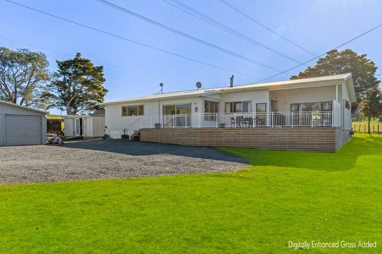 Photo of property in 3135 Kaipara Coast Highway, Glorit, Warkworth, 0984