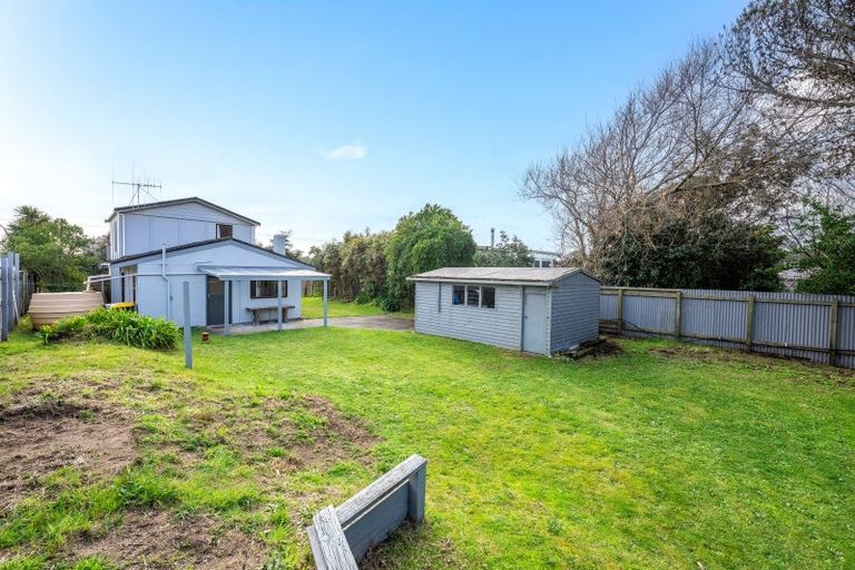 Photo of property in 54 Dixie Street, Te Horo Beach, Otaki, 5581