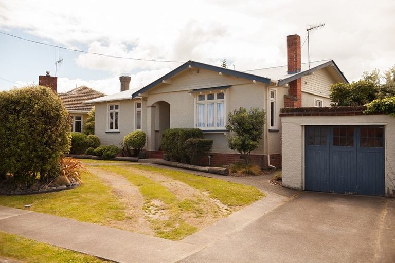 Photo of property in 17 Maxwell Avenue, Durie Hill, Whanganui, 4500