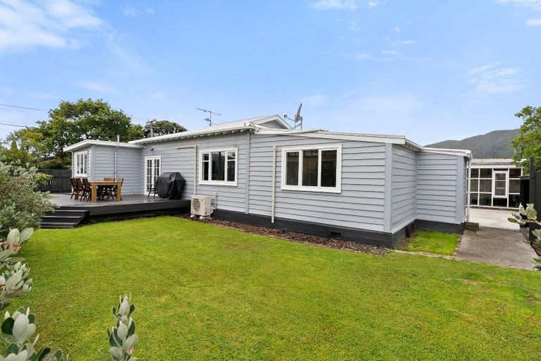 Photo of property in 5 Mason Street, Moera, Lower Hutt, 5010
