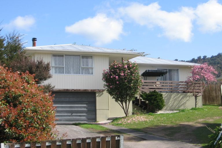 Photo of property in 6 Spinel Place, Pukehangi, Rotorua, 3015