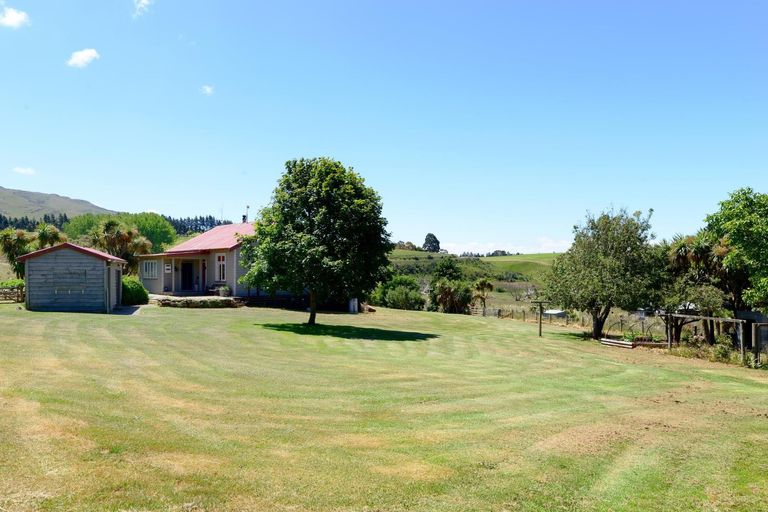 Photo of property in 617 Waihaorunga Back Road, Elephant Hill, Waimate, 7977