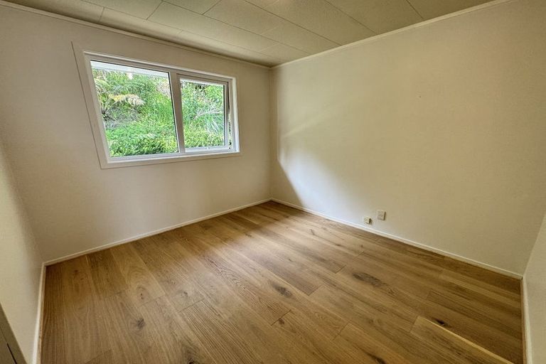 Photo of property in 118 Stapleford Crescent, Browns Bay, Auckland, 0630