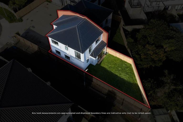 Photo of property in 40b Trentham Road, Papakura, 2110