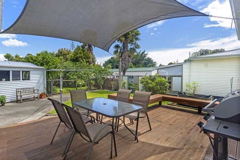 Photo of property in 18 Oak Street, Mangapapa, Gisborne, 4010