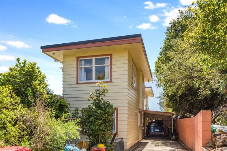 Photo of property in 13 The Track, Plimmerton, Porirua, 5026