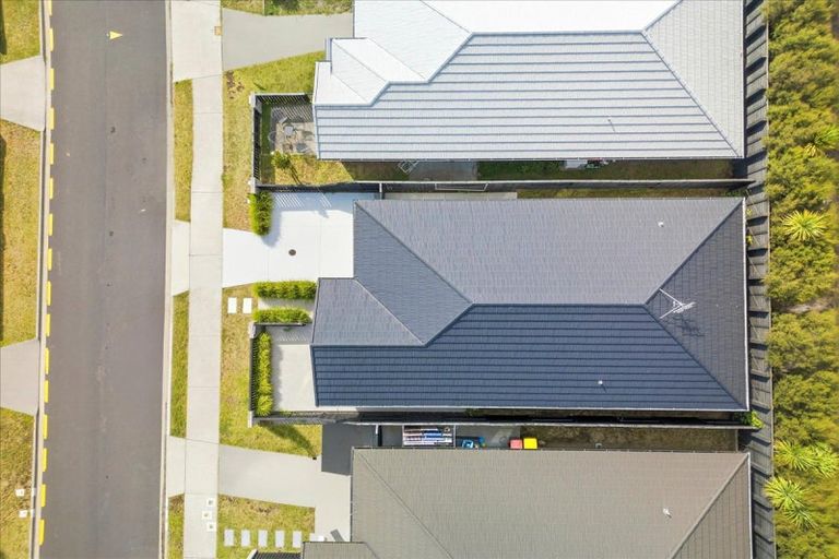 Photo of property in 122 Union Drive, Papamoa, 3118