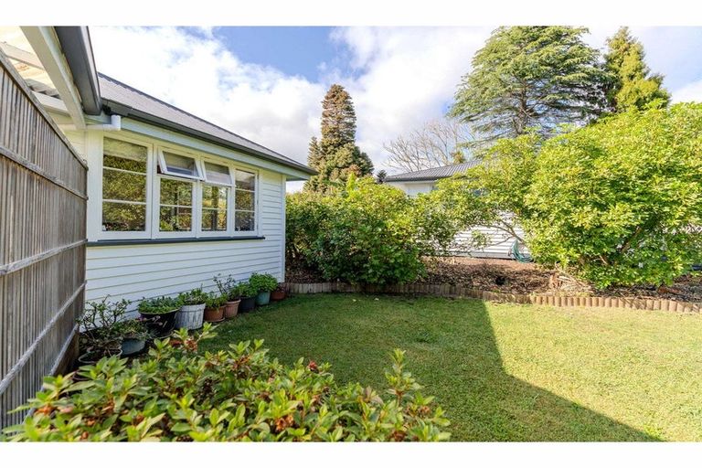 Photo of property in 27-27a Mission Road, Kerikeri, 0230