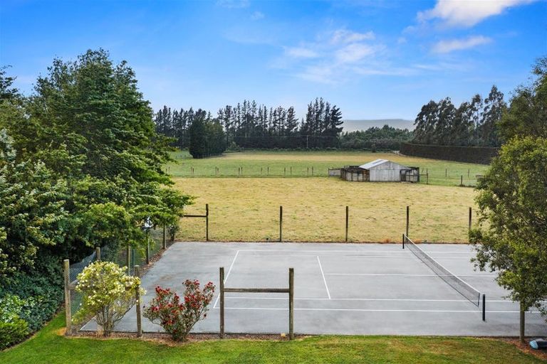 Photo of property in 900 Loburn Whiterock Road, Loburn, Rangiora, 7472