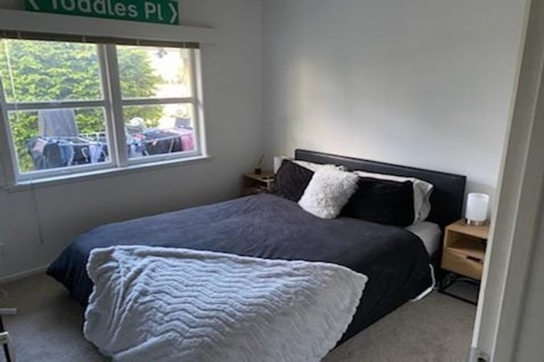 Photo of property in 8 Cardiff Street, Pukekohe, 2120