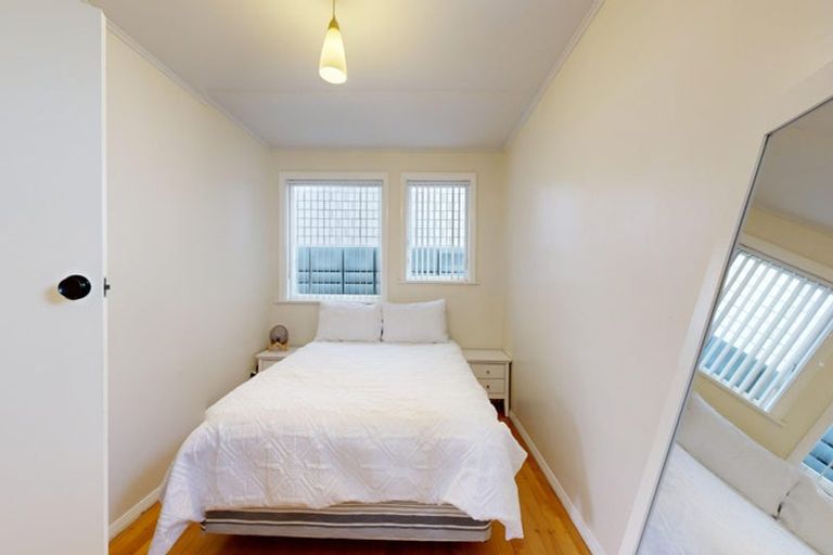 Photo of property in 63 Ahuriri Street, Strathmore Park, Wellington, 6022