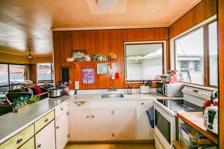 Photo of property in 68a Thatcher Street, Castlecliff, Whanganui, 4501