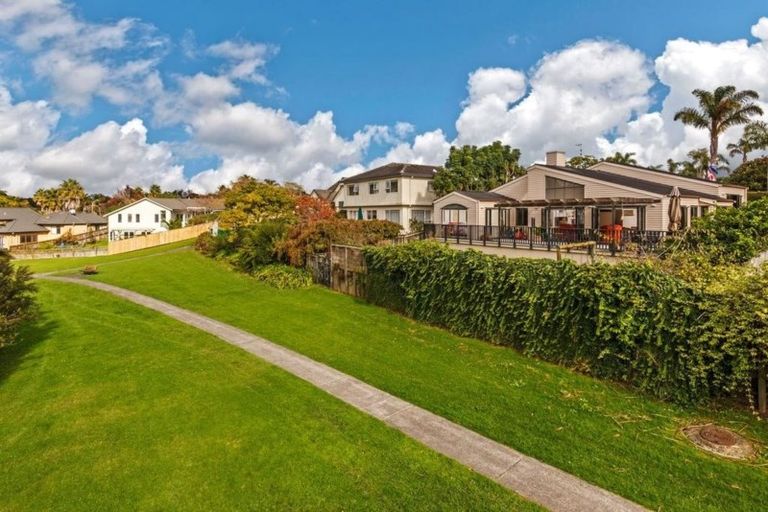 Photo of property in 80 Landing Drive, Albany, Auckland, 0632