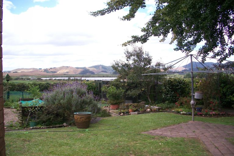 Photo of property in 148 Russell Road, Huntly, 3700