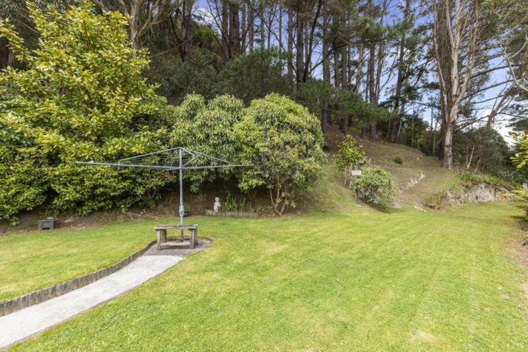 Photo of property in 284 Moores Valley Road, Wainuiomata, 5373