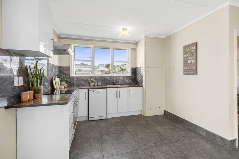 Photo of property in 97 Matatiro Street, Titahi Bay, Porirua, 5022