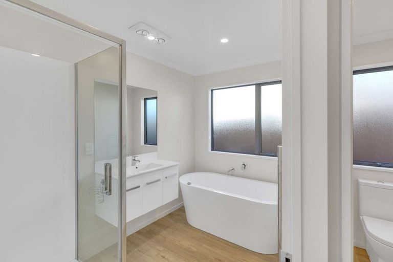 Photo of property in 13 Pakohe Street, Pegasus, 7612