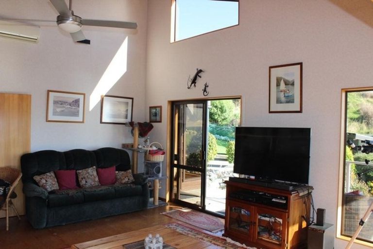 Photo of property in 1090c Abel Tasman Drive, Ligar Bay, Takaka, 7183