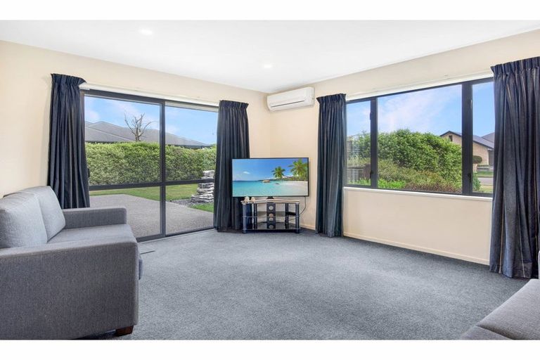 Photo of property in 17 Stark Place, Kaiapoi, 7630